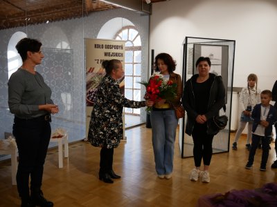 Otwarcie wystawy prac plastycznych